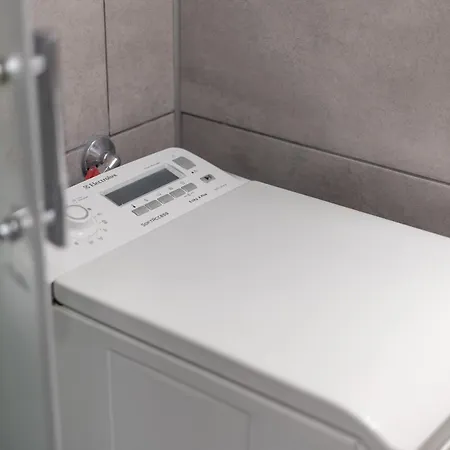 Wola Anielewicza Comfort By Bookinghost * Varşova