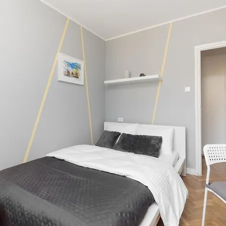 Apartman Wola Anielewicza Comfort By Bookinghost *